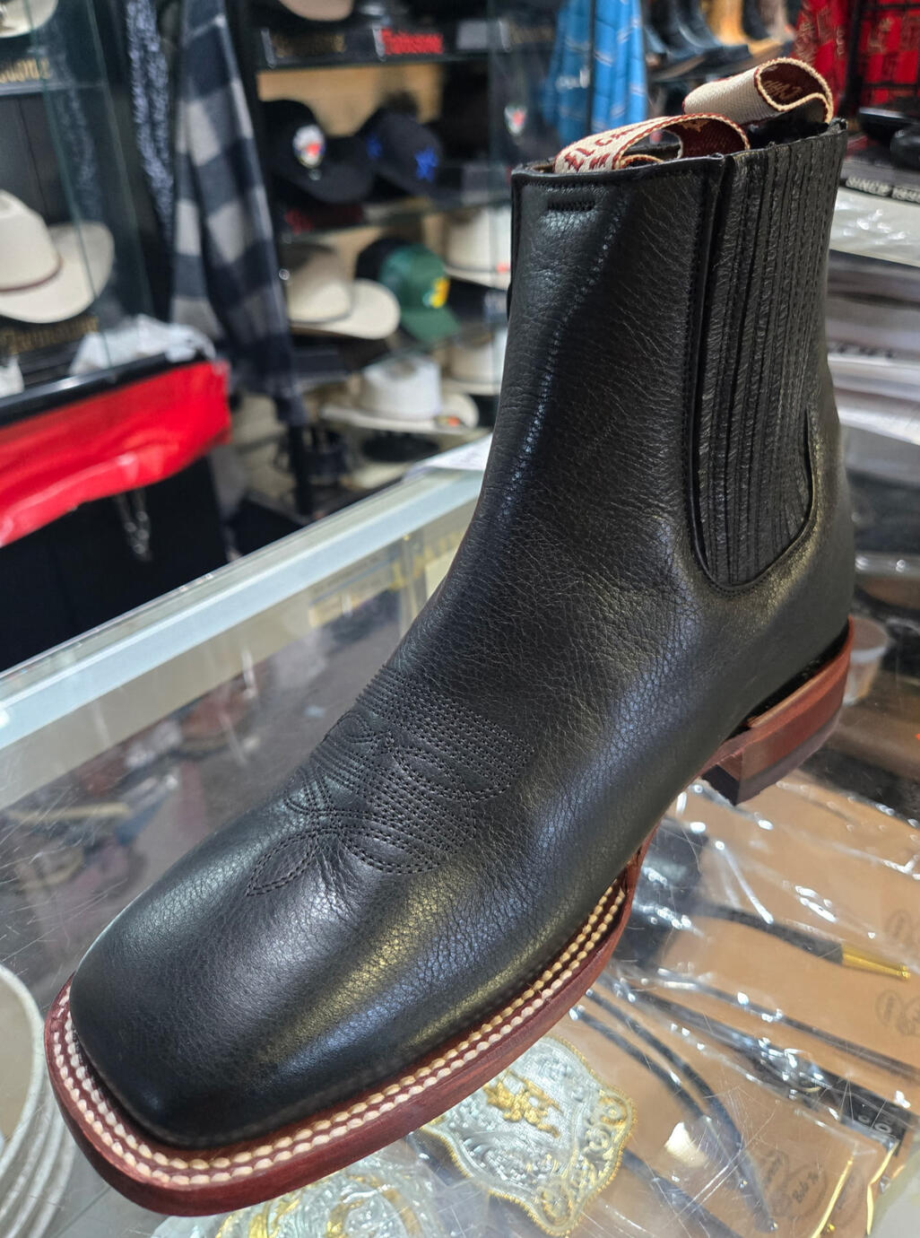 Men's El Canelo Short Style